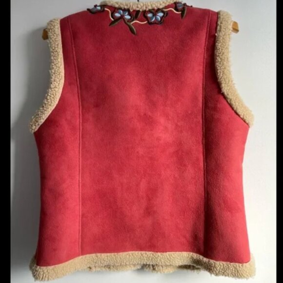 ABBA! Vintage Sherpa Lined Vegan Suede Boho Vest with Floral Embroidery - Size S - Picture 2 of 9